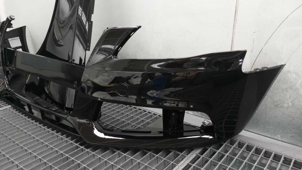 Bara & Aripa Fata Stanga Audi A4 B8 An 2007-2011 (LY9B (Negru))