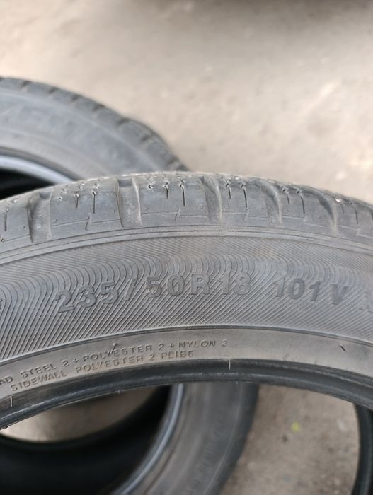 Резина  зимняя размер 18