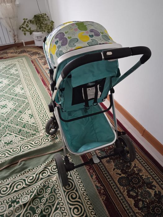 Продам Коляска хорошом состояние