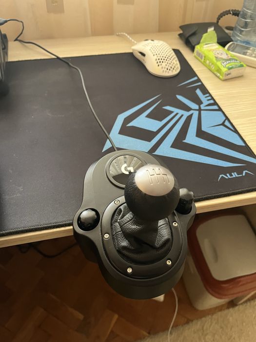 Геймарски волан Logitech G29