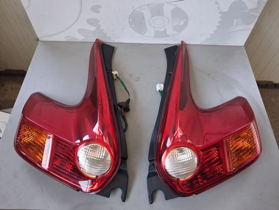 Стоп Nissan Juke
