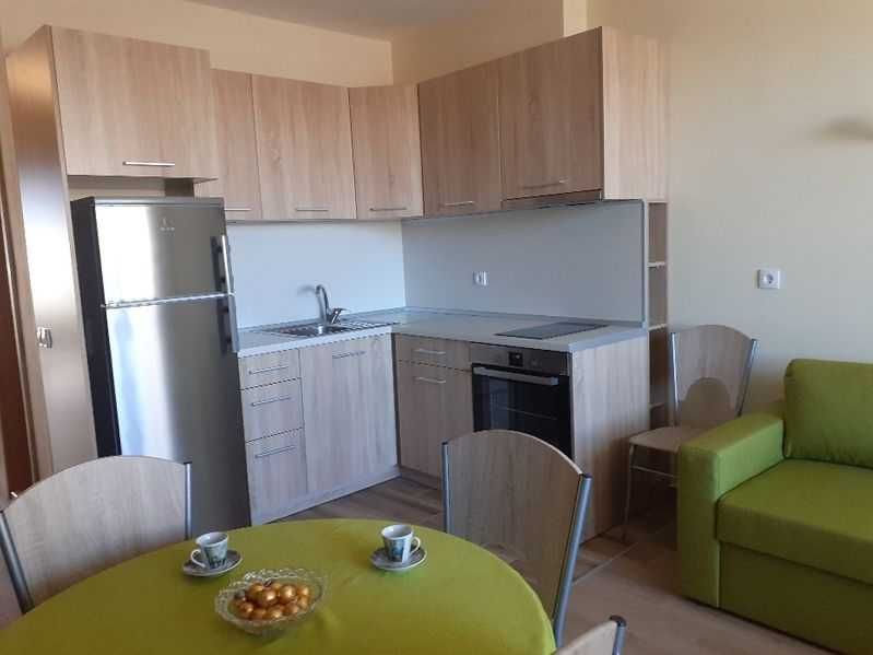 Дава се под наем Тристаен апартамент в София, Банишора - 86 кв.м за 698.19 € - Снимка #1