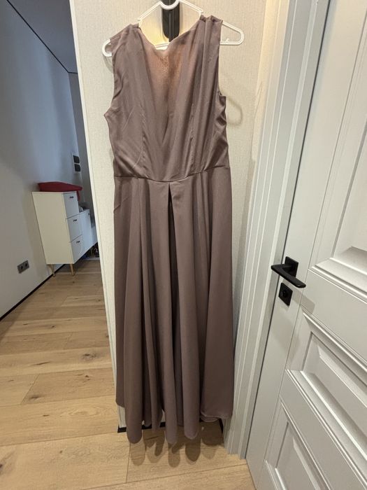 Платье вечернее в пол