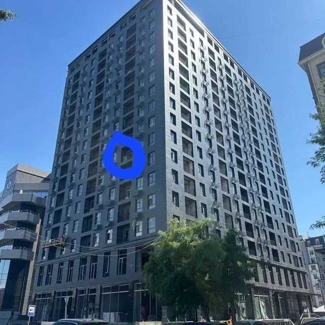 Yakkasaroy tumanida, yangi qurilgan uy Black Tower majmuasida uy