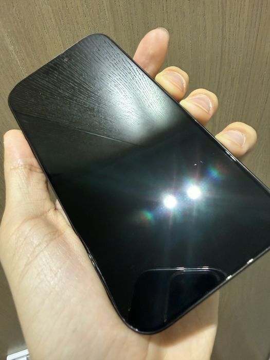 iPhone 16 pro, 98%, 512gb