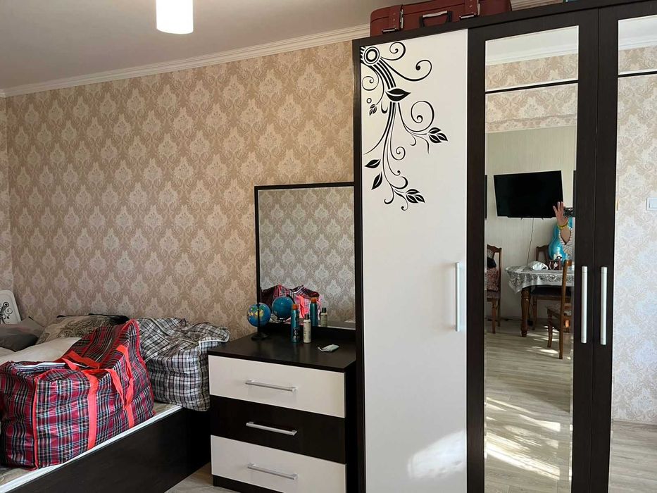 Продам 2 комн, на 17 мкр