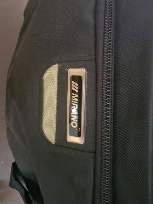 Troler pentru călătorie și pentru  laptop