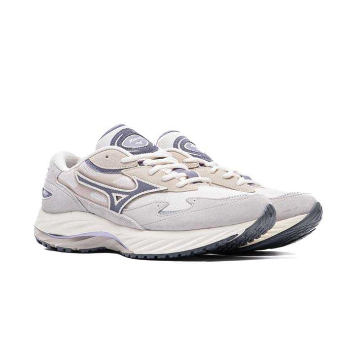 Mizuno 42 р. оригинальные кроссовки