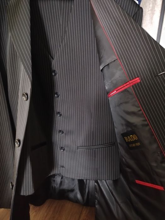 Костюм тройка мужской