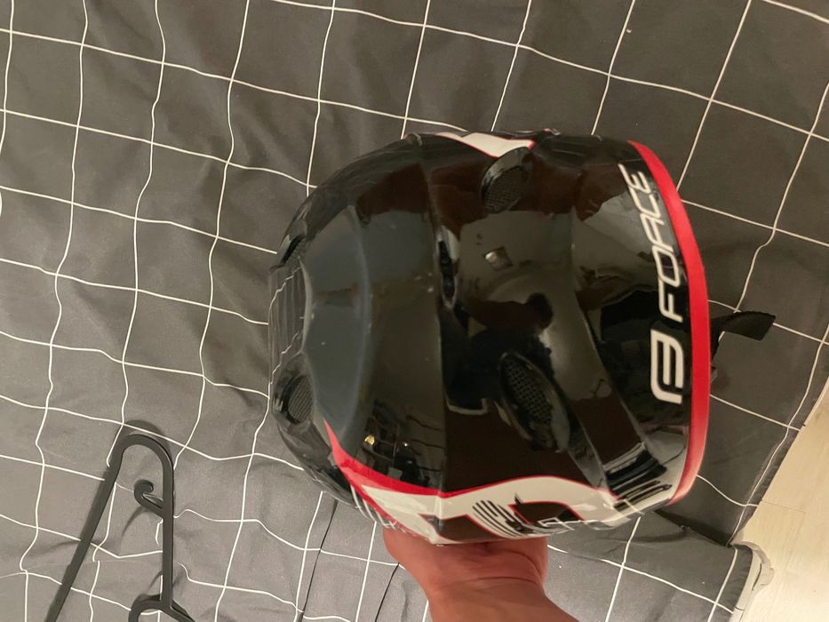 Каска F DORCE ( не е носена)