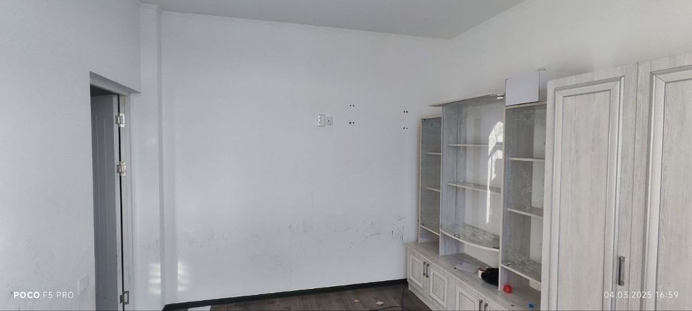 Parkent tumanida koʻp qavatli uy