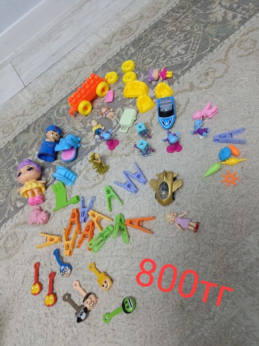 Продам игрушки.     .