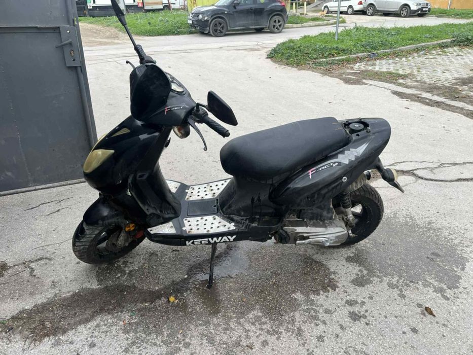 Мотор keeway F-act 50 за части .
