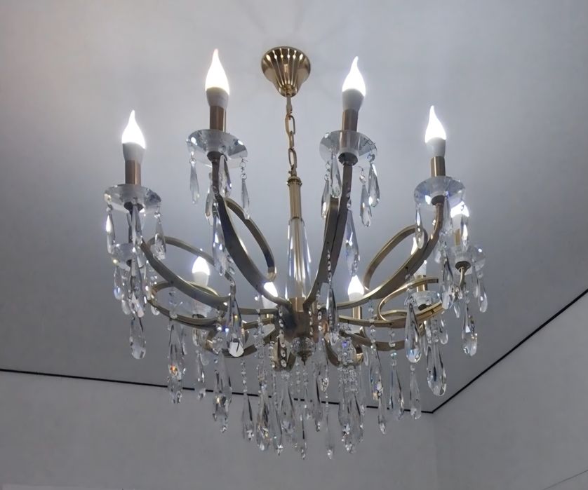 Люстры хрустальные в золоте