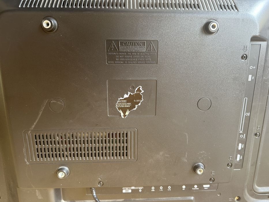 Телевизор roison43 на запчасти