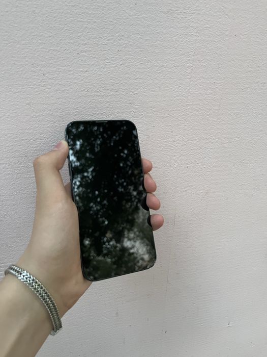 Продам Iphone 14 256gb