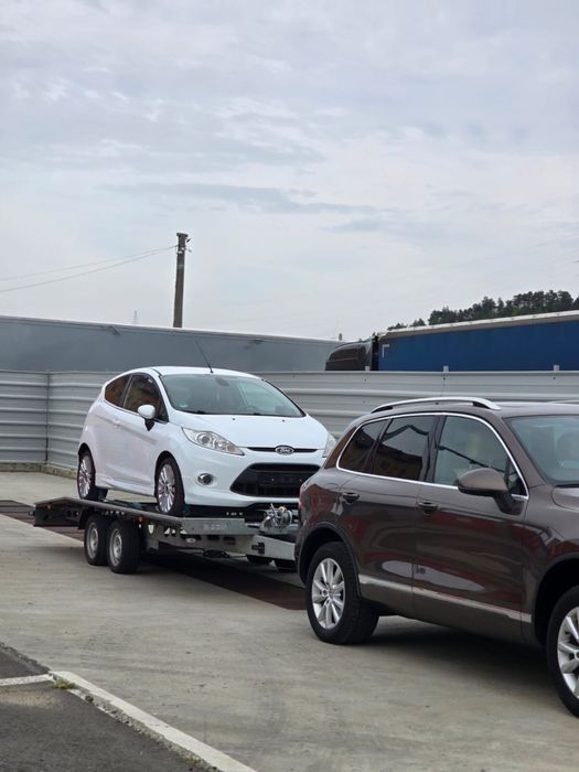 Inchiriez Platforma Auto 4,5m 2700kg