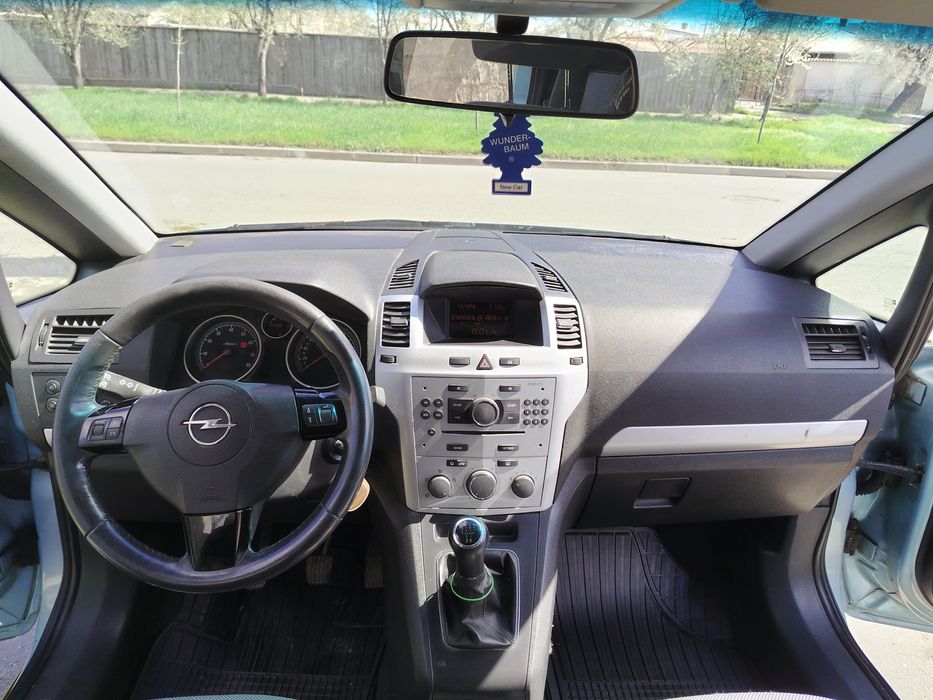 Opel Zafira 1.6i