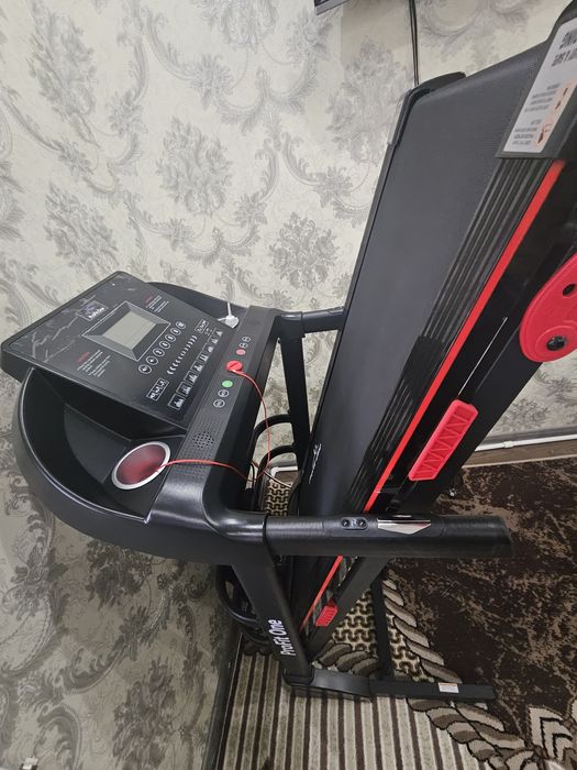 Yugurish yo'lagi(беговая дорожка)  ProFit One DC3L F5600-M 120 кг