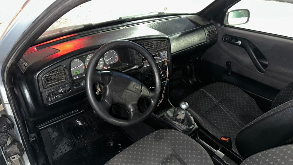 Продам пассата в нормальном состоянии