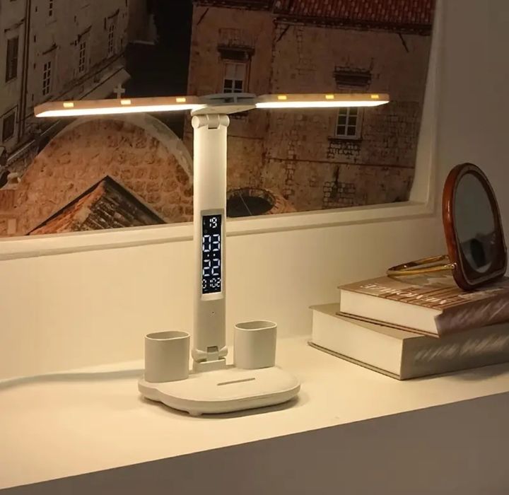 Лампа настольная