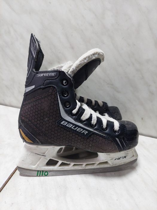 Patine 1110 hochei hockey Bauer Supreme One.4 marime 35 ( 22 cm)