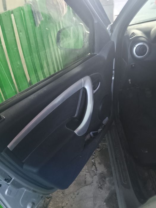 Ваз лада Ларгус н