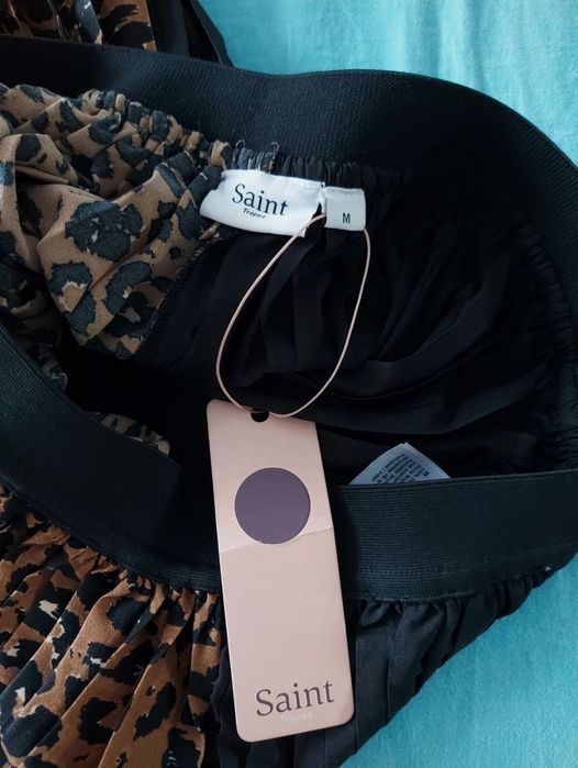 Fusta midi asimetrica Saint Tropez , pe negru, print leopard [M]