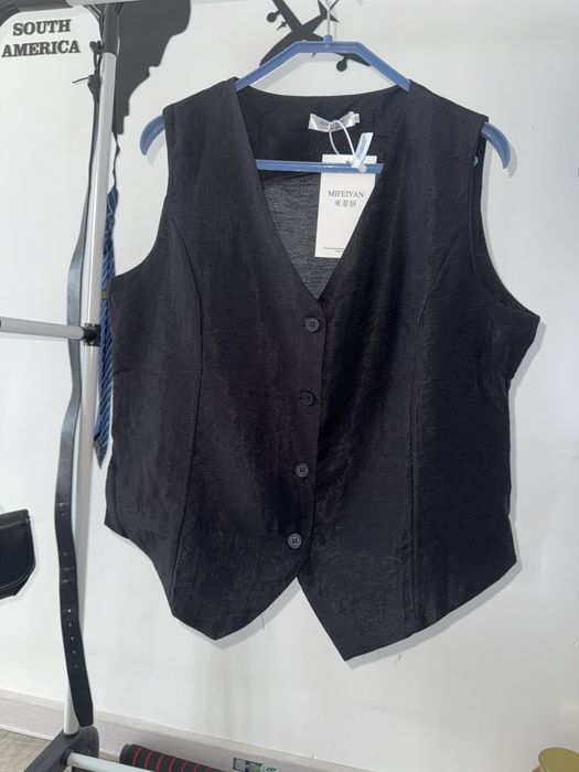 Жакет за 3000 теңге