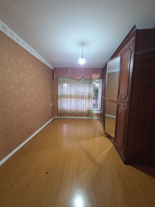 3 хонали килинган квартира сотилади
