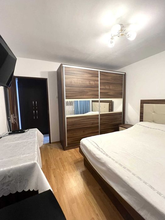 Apartament 2 camere decomandate – Micro 20, etaj 1, renovat