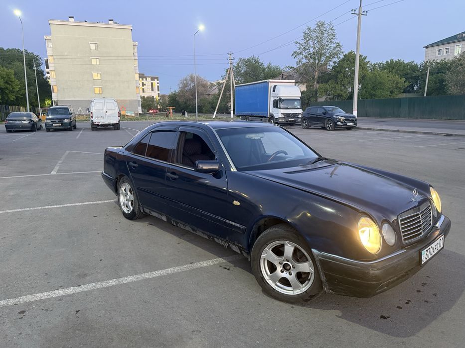 Продам Мерседес w210