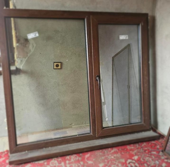 Кафява пвц дограма