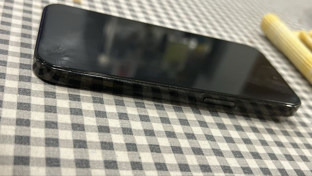 Iphone 14 pro черен