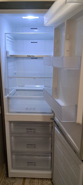 Продам холодильник.