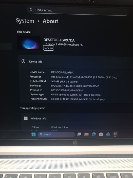 HP 440 G8 i7-1165g7  gen11  16gb RAM ,  500gb SSD , Windows 11