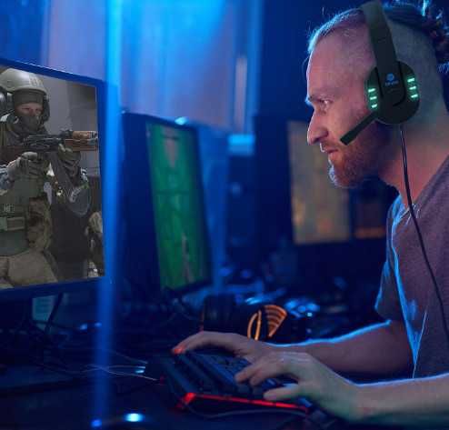 Геймърски слушалки iWotto, кабелни за игри с микрофон, RGB осветление