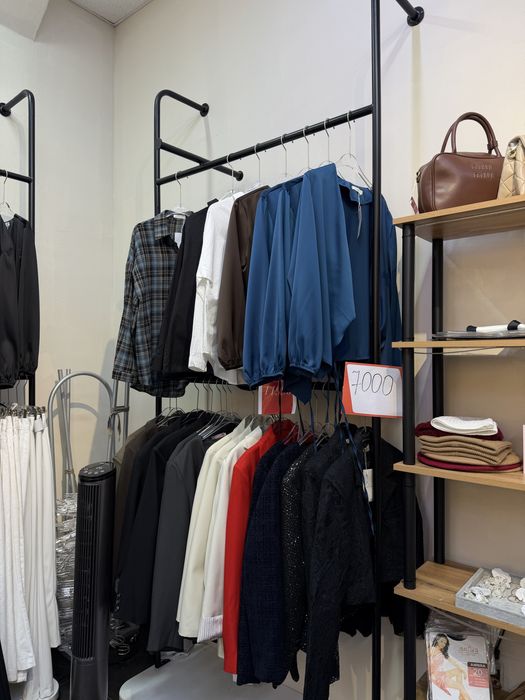 Продаю рейл для бутика