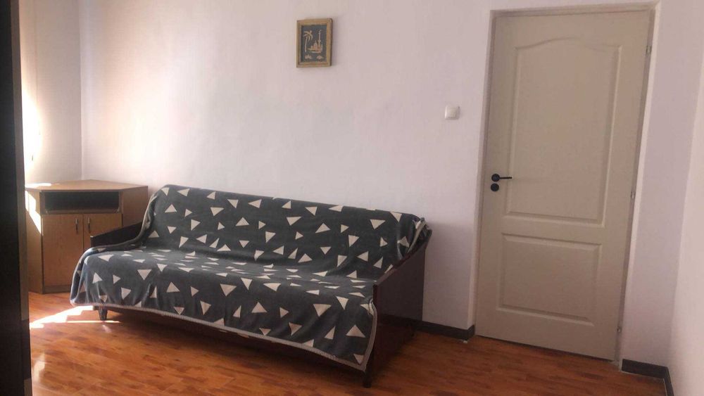 Inchiriez ap. 2 cam Cantemir