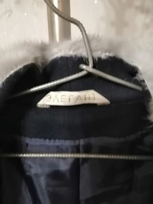 Зимнее кашемировое пальто.