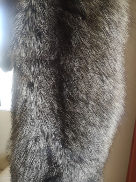 Blana vulpe polara neagra deosebita