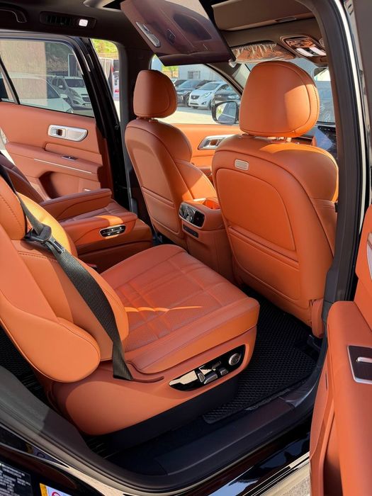 Deepal S09. Ultra. Li 9 AITO M9. Denza N9. Leapmotor c16 o'rniga.