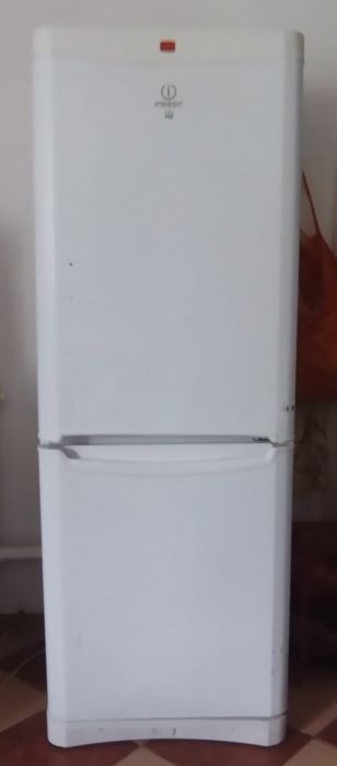 Б/у холодильник LG