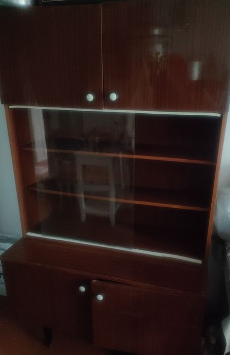 Продаю книжный шкаф советская