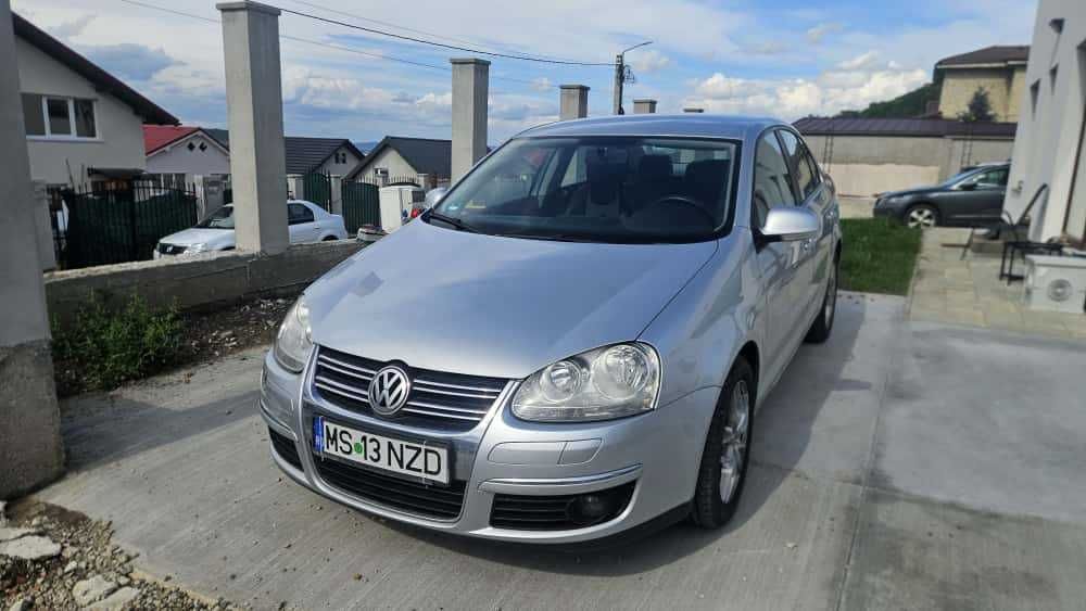 Volkswagen Jetta 1.6 2005 224.800 km intretinuta proprietar Cluj