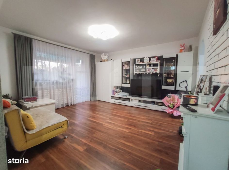 Apartament 4 camere, 80 mp, zona Micro 16