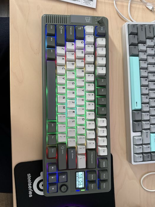 Tastatura mecanica Gaming Epomaker RT 85 Brasov • OLX.ro