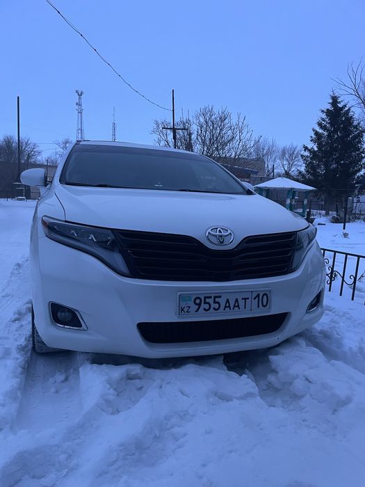 Тоета Венза 2010г