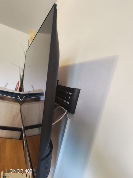 Televizor TCL LED 108 CM