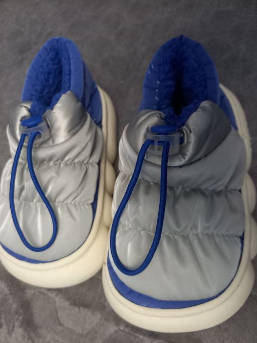 Обувь детский новый.